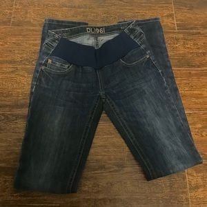 DL1961 Slim Straight Maternity Jeans